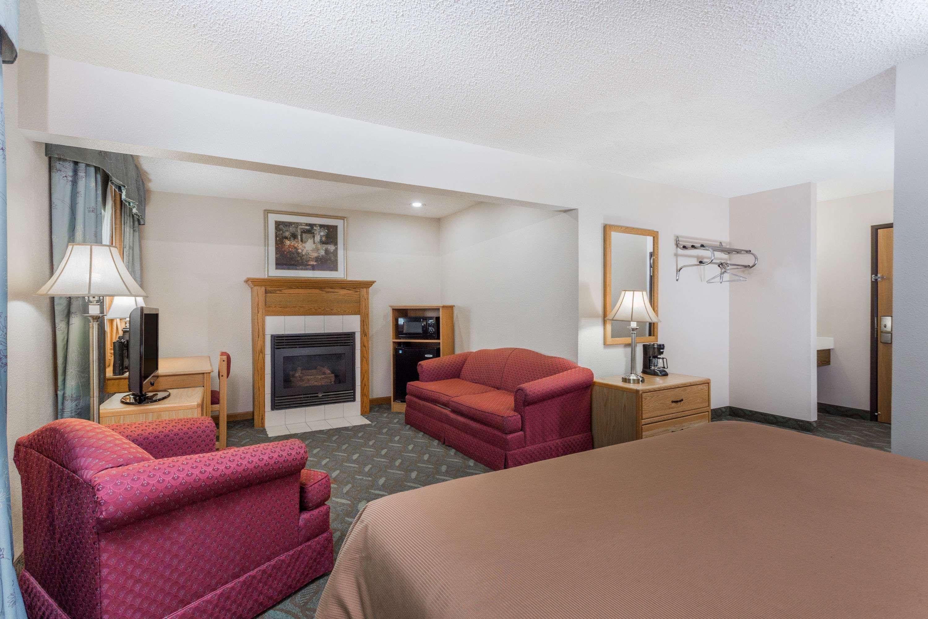 Super 8 By Wyndham Wi 2* Monroe