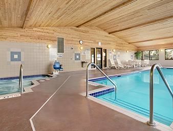 Super 8 By Wyndham Wi 2*